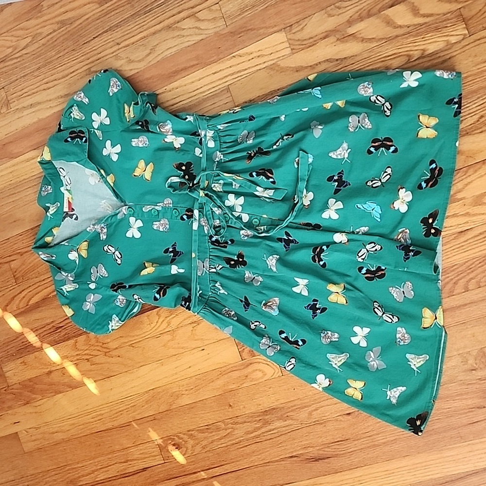 Fervour green butterfly print button down dress size 1x